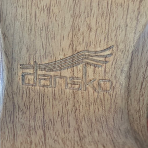 Dansko Sissy Gecko Burnished Red Platform Wedge Buckle Detail Sandal Size 37 - Picture 9 of 13